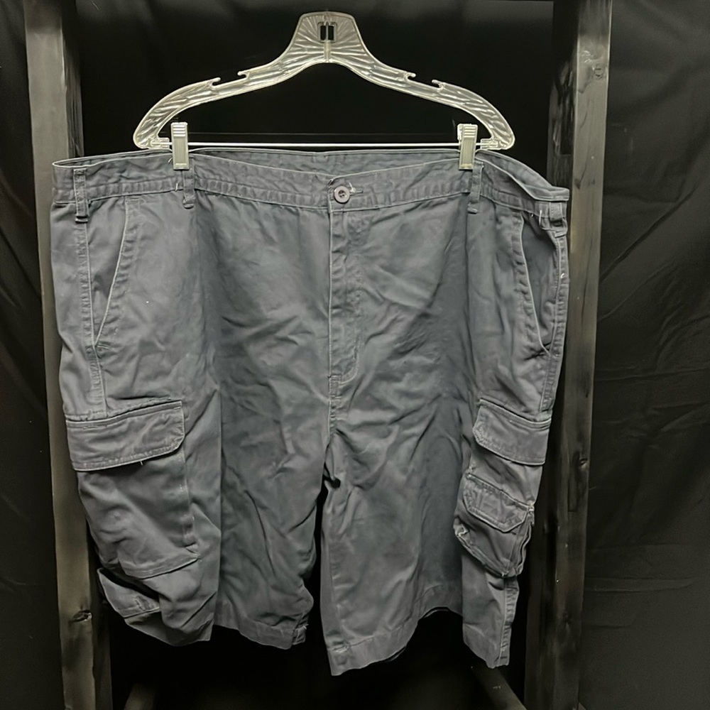 Field & Stream- navy blue cargo shorts